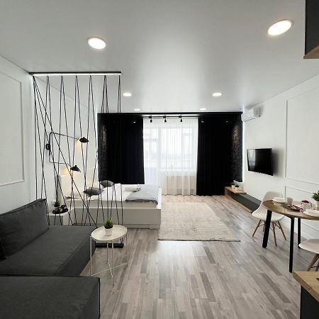 Апартаменты Lux Pavlodar Exterior foto