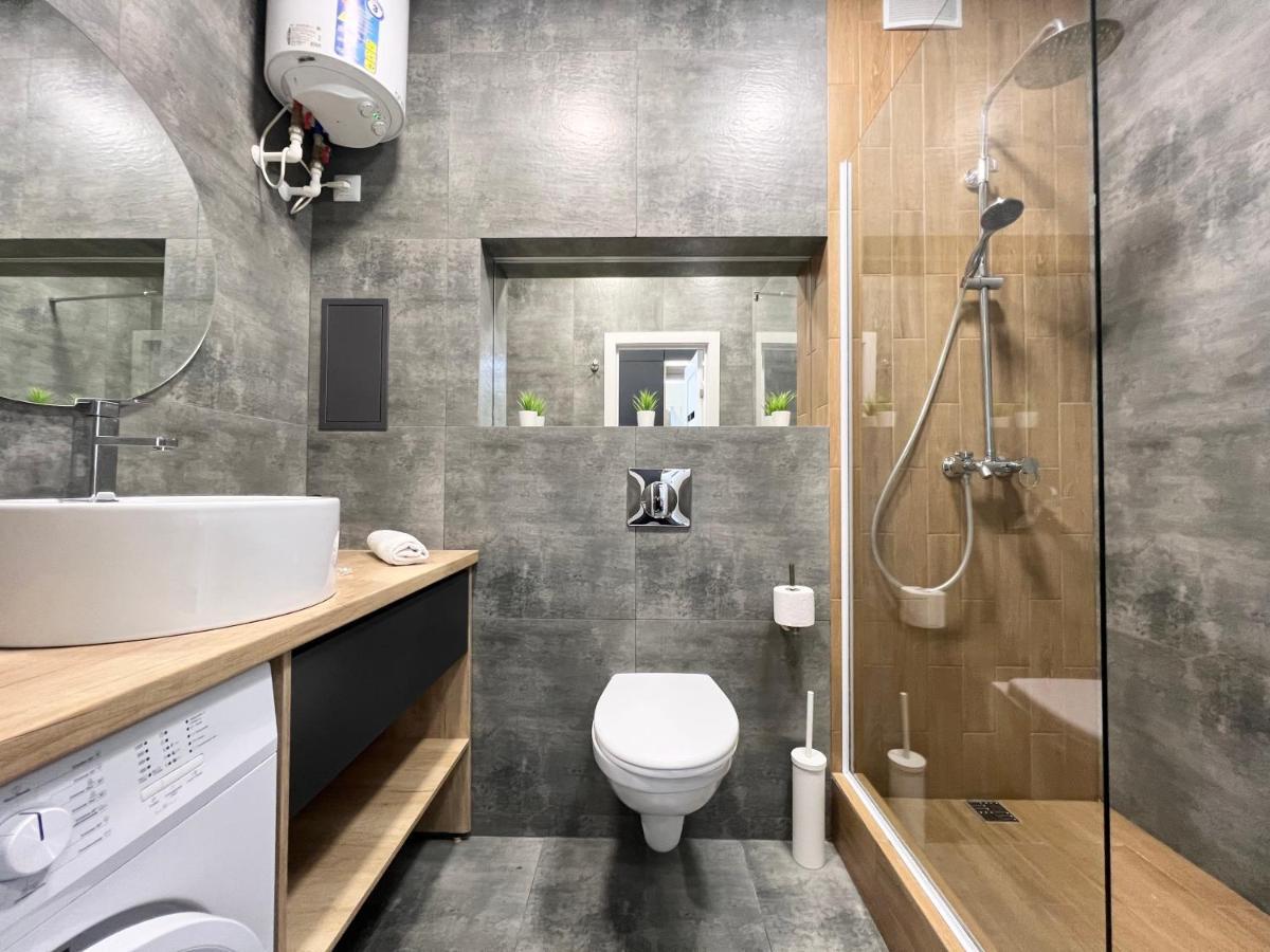 Апартаменты Lux Pavlodar Exterior foto